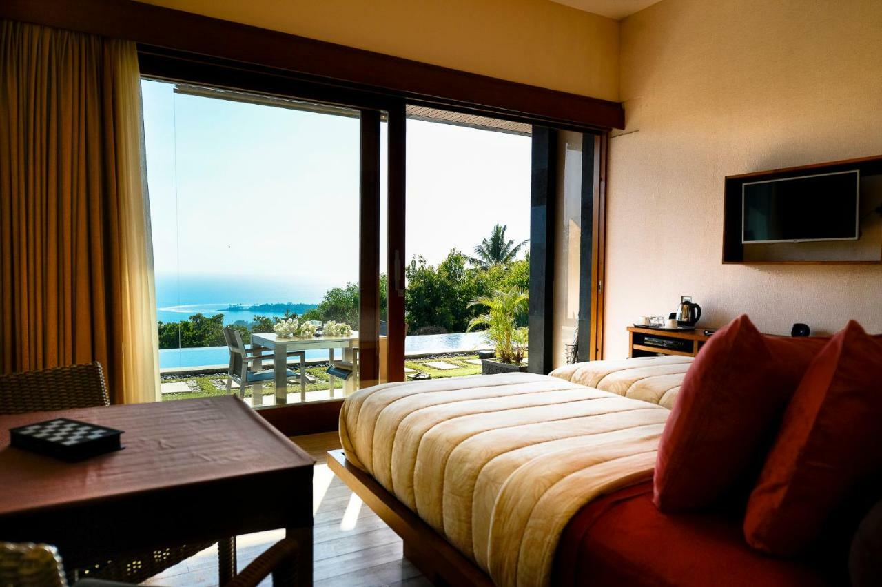 The Puncak Lombok Hotel Senggigi Exterior photo
